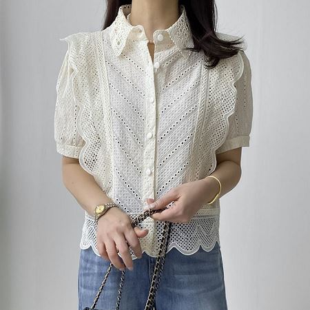 Dongdaemum Women’s Shirts, Tops & T-Shirts, a testament to the elegance and quality of wholesale Korean fashion.