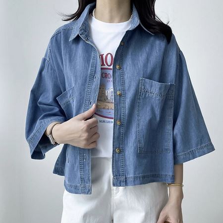 Dongdaemum Women’s Coats & Jackets, a testament to the elegance and quality of wholesale Korean fashion.