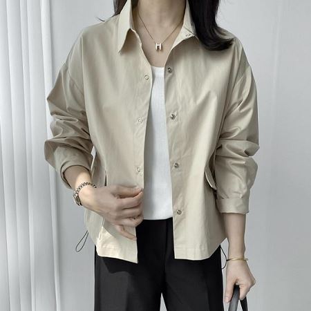 A variety of Dongdaemum Women’s Coats & Jackets, reflecting the sophistication of Korean fashion.
