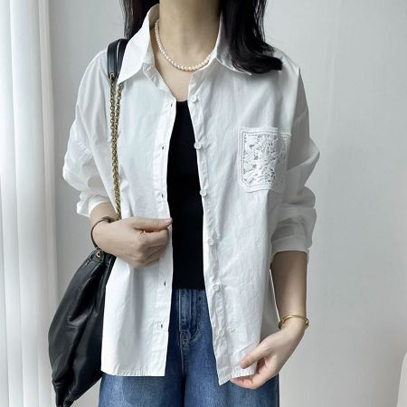 Dongdaemum Women’s Shirts, Tops & T-Shirts, a testament to the elegance and quality of wholesale Korean fashion.