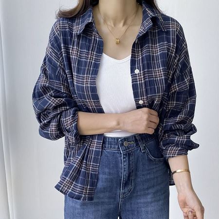 Dongdaemum Women’s Shirts, Tops & T-Shirts, a testament to the elegance and quality of wholesale Korean fashion.