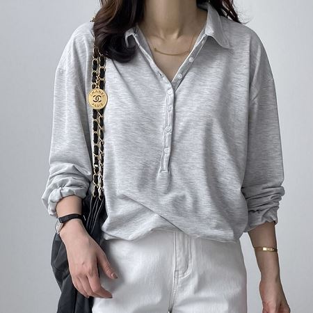 Dongdaemum Women’s Shirts, Tops & T-Shirts, a testament to the elegance and quality of wholesale Korean fashion.