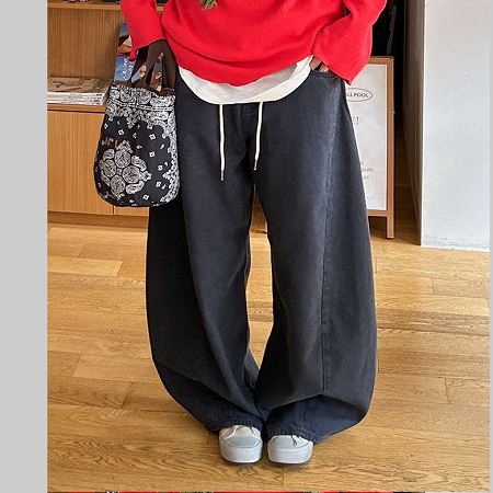 An array of Dongdaemum Women’s Pants, embodying the versatility of Korean fashion.
