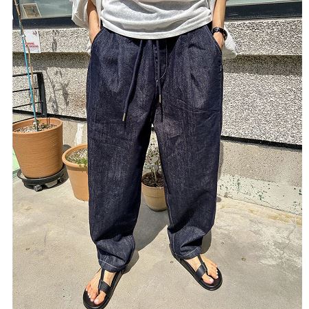 An array of Dongdaemum Women’s Pants, embodying the versatility of Korean fashion.