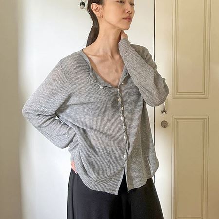 Dongdaemum Women’s Coats & Jackets, a testament to the elegance and quality of wholesale Korean fashion.