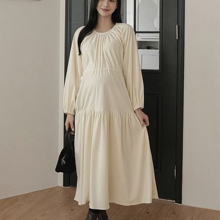 Dongdaemum Women’s Dresses, a testament to the elegance and quality of wholesale Korean fashion.