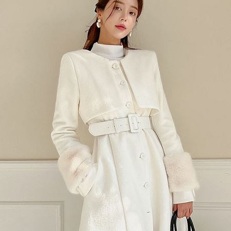 Dongdaemum Women’s Coats & Jackets, a testament to the elegance and quality of wholesale Korean fashion.