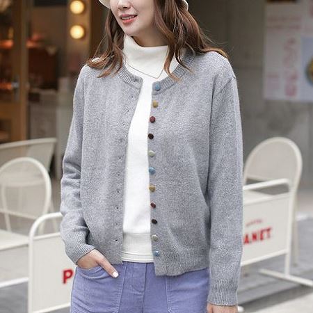 Dongdaemum Women’s Coats & Jackets, a testament to the elegance and quality of wholesale Korean fashion.