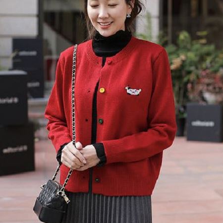 A variety of Dongdaemum Women’s Coats & Jackets, reflecting the sophistication of Korean fashion.