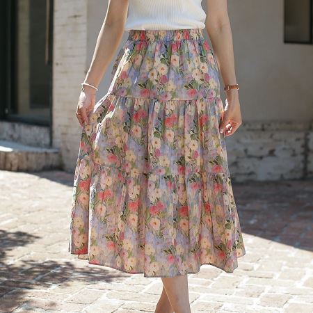 Dongdaemum Women’s Dresses, a testament to the elegance and quality of wholesale Korean fashion.