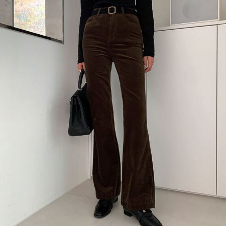 Dongdaemum Women’s Pants, a testament to the elegance and quality of wholesale Korean fashion.