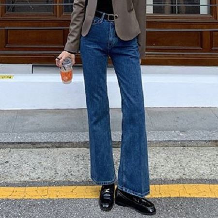 An array of Dongdaemum Women’s Pants, embodying the versatility of Korean fashion.