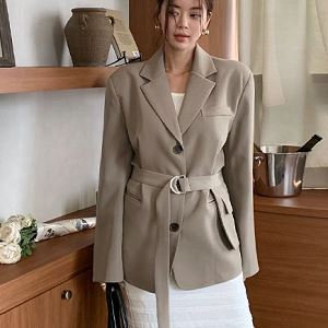 A variety of Dongdaemum Women’s Coats & Jackets, reflecting the sophistication of Korean fashion.