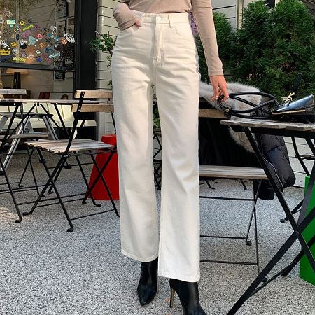 Dongdaemum Women’s Pants, a testament to the elegance and quality of wholesale Korean fashion.