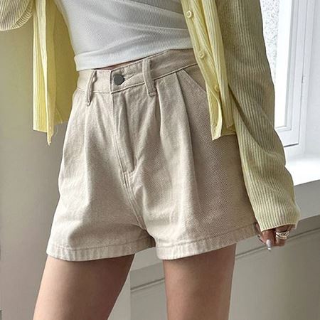 An array of Dongdaemum Women’s Pants, embodying the versatility of Korean fashion.