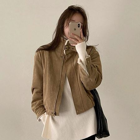 A variety of Dongdaemum Women’s Coats & Jackets, reflecting the sophistication of Korean fashion.