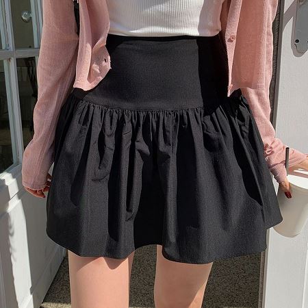 Dongdaemum Women’s Dresses, a testament to the elegance and quality of wholesale Korean fashion.