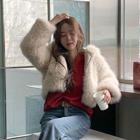 A variety of Dongdaemum Women’s Coats & Jackets, reflecting the sophistication of Korean fashion.