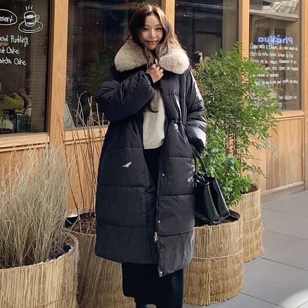 Dongdaemum Women’s Coats & Jackets, a testament to the elegance and quality of wholesale Korean fashion.