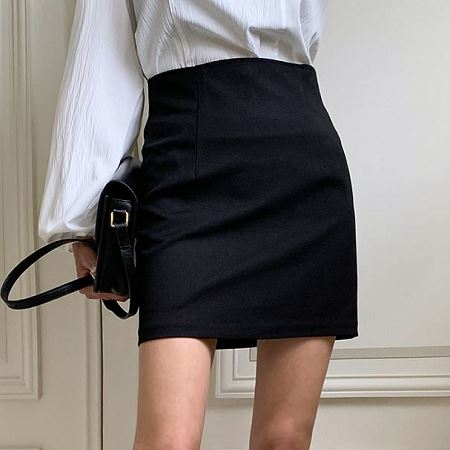 A collection of Dongdaemum Women’s Dresses, encapsulating the charm of Korean fashion.