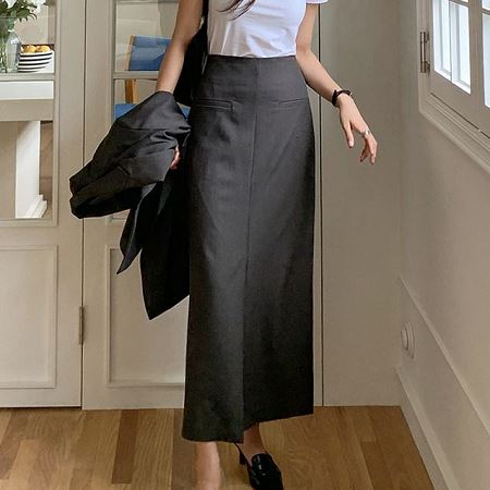 A collection of Dongdaemum Women’s Dresses, encapsulating the charm of Korean fashion.