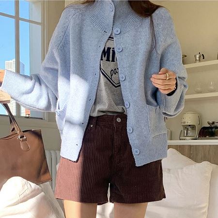 A variety of Dongdaemum Women’s Coats & Jackets, reflecting the sophistication of Korean fashion.