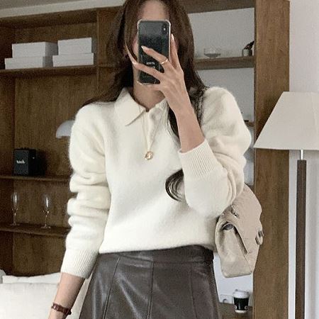 Dongdaemum Women’s Shirts, Tops & T-Shirts, a testament to the elegance and quality of wholesale Korean fashion.