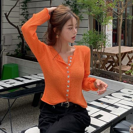 A variety of Dongdaemum Women’s Coats & Jackets, reflecting the sophistication of Korean fashion.