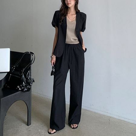 A variety of Dongdaemum Women’s One-Pieces, representing the allure of Korean fashion.