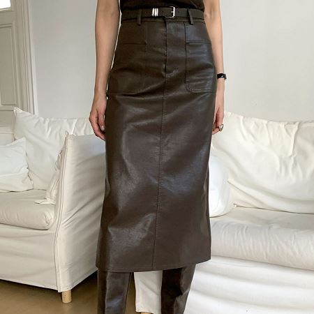 A collection of Dongdaemum Women’s Dresses, encapsulating the charm of Korean fashion.