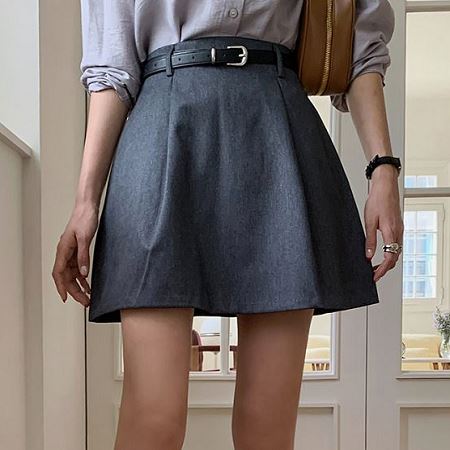 A collection of Dongdaemum Women’s Dresses, encapsulating the charm of Korean fashion.