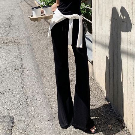 An array of Dongdaemum Women’s Pants, embodying the versatility of Korean fashion.