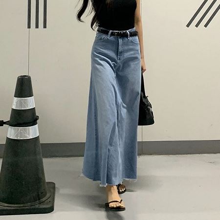 A collection of Dongdaemum Women’s Dresses, encapsulating the charm of Korean fashion.