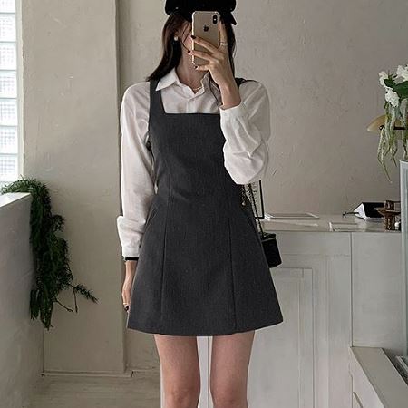 A collection of Dongdaemum Women’s Dresses, encapsulating the charm of Korean fashion.