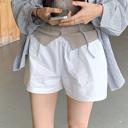 Dongdaemum Women’s Pants, a testament to the elegance and quality of wholesale Korean fashion.