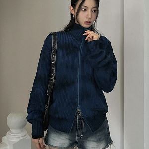 Dongdaemum Women’s Coats & Jackets, a testament to the elegance and quality of wholesale Korean fashion.