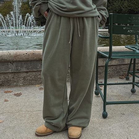 An array of Dongdaemum Women’s Pants, embodying the versatility of Korean fashion.