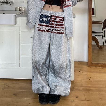 An array of Dongdaemum Women’s Pants, embodying the versatility of Korean fashion.