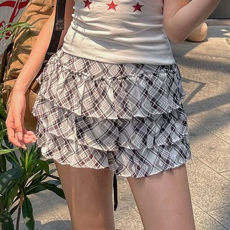 Dongdaemum Women’s Dresses, a testament to the elegance and quality of wholesale Korean fashion.