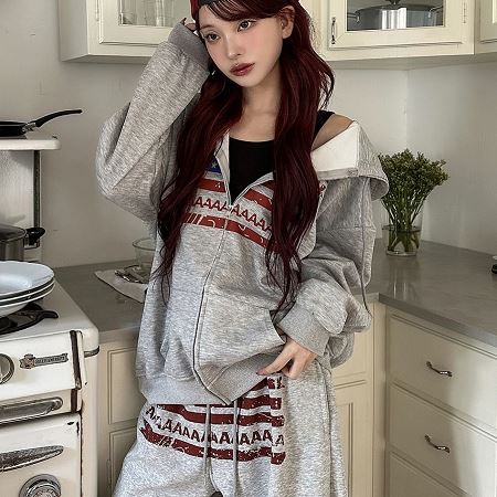 A variety of Dongdaemum Women’s Coats & Jackets, reflecting the sophistication of Korean fashion.