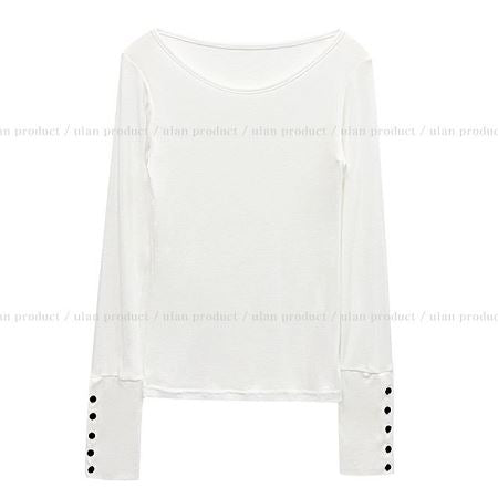 Dongdaemum Women’s Shirts, Tops & T-Shirts, a testament to the elegance and quality of wholesale Korean fashion.