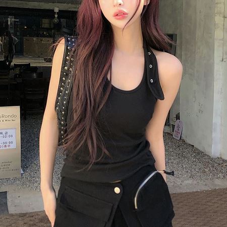 Dongdaemum Women’s Shirts, Tops & T-Shirts, a testament to the elegance and quality of wholesale Korean fashion.