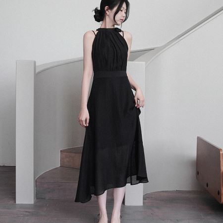 Dongdaemum Women’s Dresses, a testament to the elegance and quality of wholesale Korean fashion.