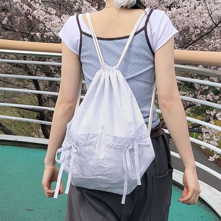 Dongdaemum Women’s Handbags, a testament to the elegance and quality of wholesale Korean fashion.