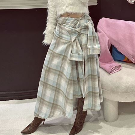 Dongdaemum Women’s Dresses, a testament to the elegance and quality of wholesale Korean fashion.