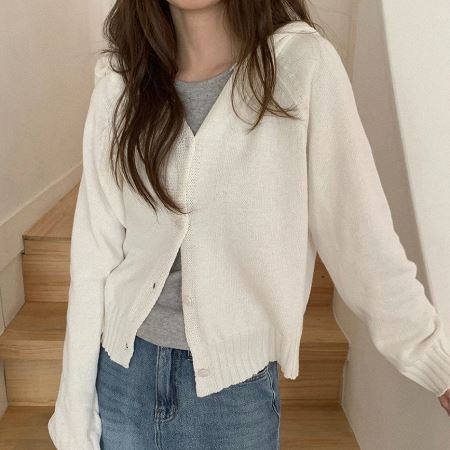 Dongdaemum Women’s Coats & Jackets, a testament to the elegance and quality of wholesale Korean fashion.