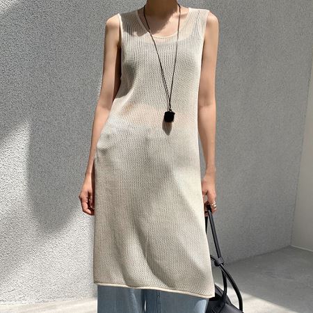 Dongdaemum Women’s Dresses, a testament to the elegance and quality of wholesale Korean fashion.