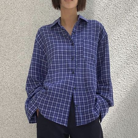 Dongdaemum Women’s Shirts, Tops & T-Shirts, a testament to the elegance and quality of wholesale Korean fashion.