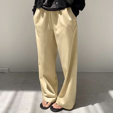 Dongdaemum Women’s Pants, a testament to the elegance and quality of wholesale Korean fashion.
