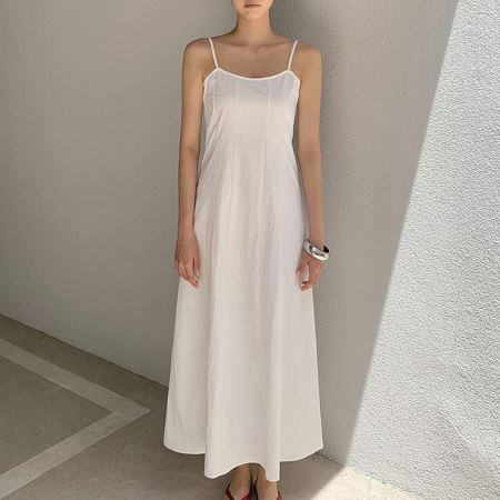 Dongdaemum Women’s Dresses, a testament to the elegance and quality of wholesale Korean fashion.